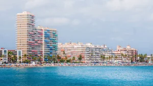 El alquiler turístico de hasta 30 noches tributará al 10% de IVA con la nueva reforma de vivienda