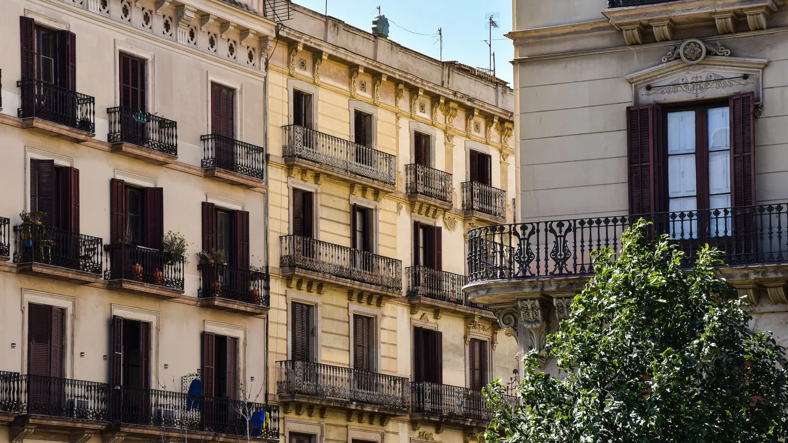 El Gobierno endurece la fiscalidad de las SOCIMI por beneficios residenciales no distribuidos
