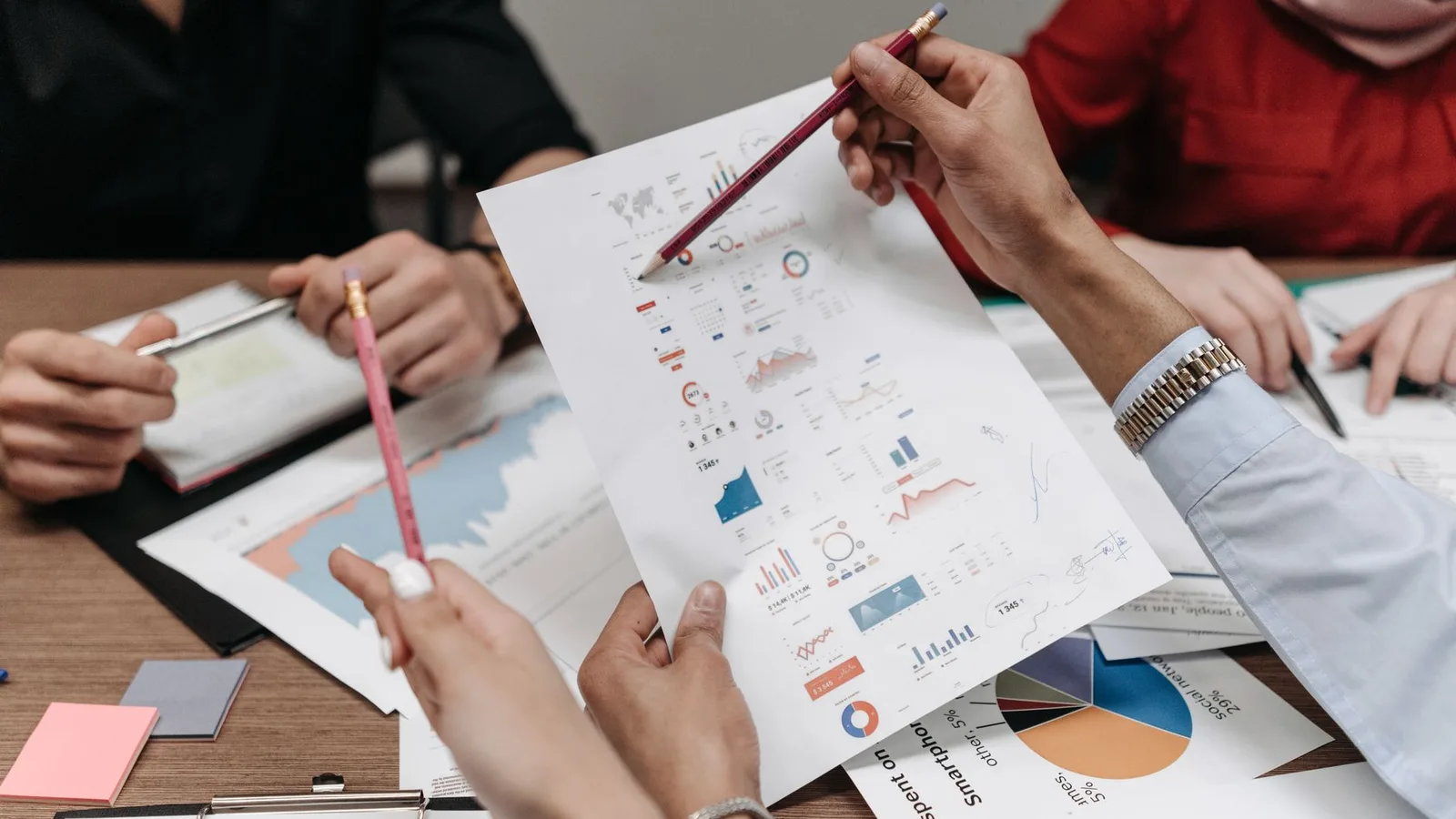 Urbanitum Future absorberá Salgari Innovación según el último BORME